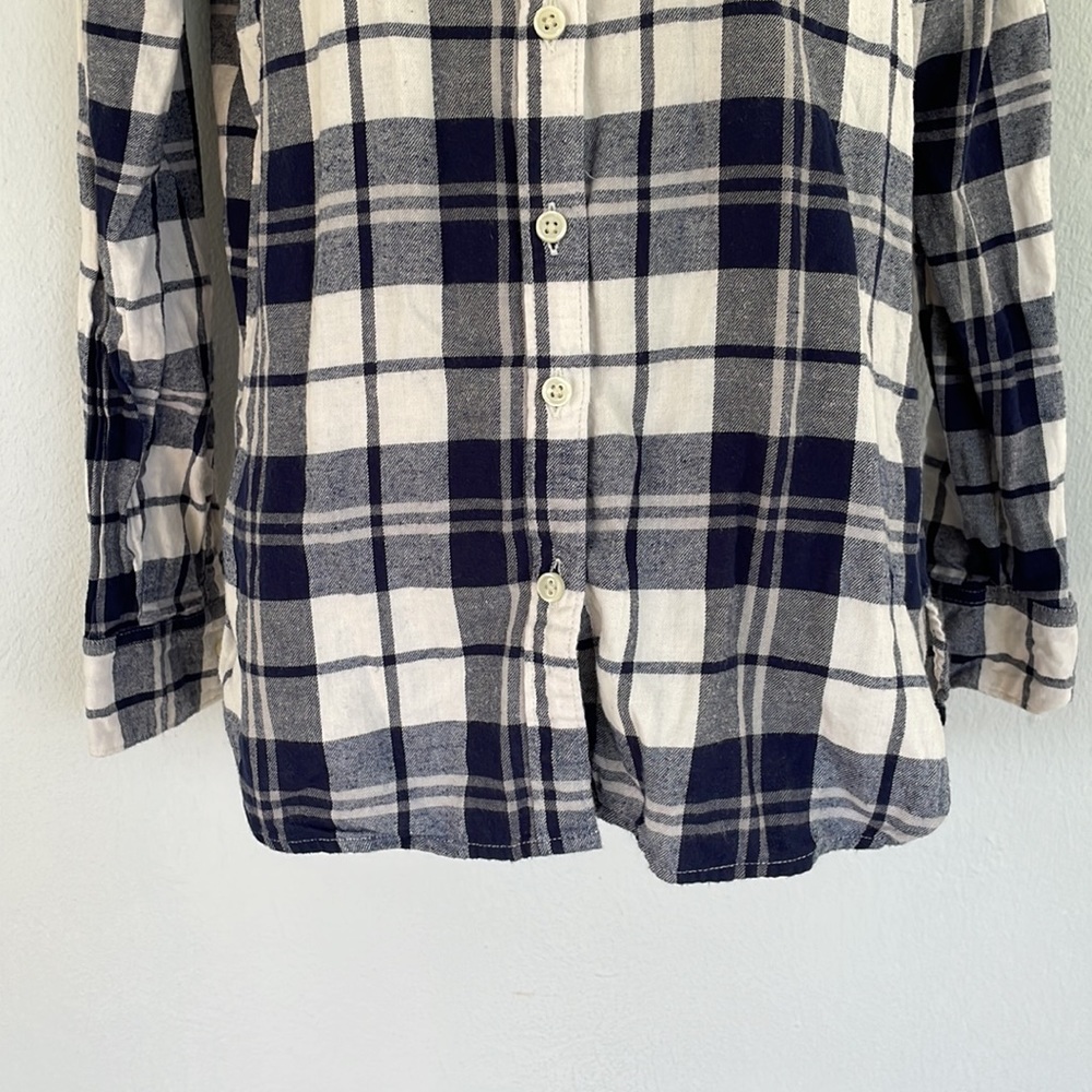 Old Navy blue white classic plaid flannel button down shirt size small - Picture 4 of 8